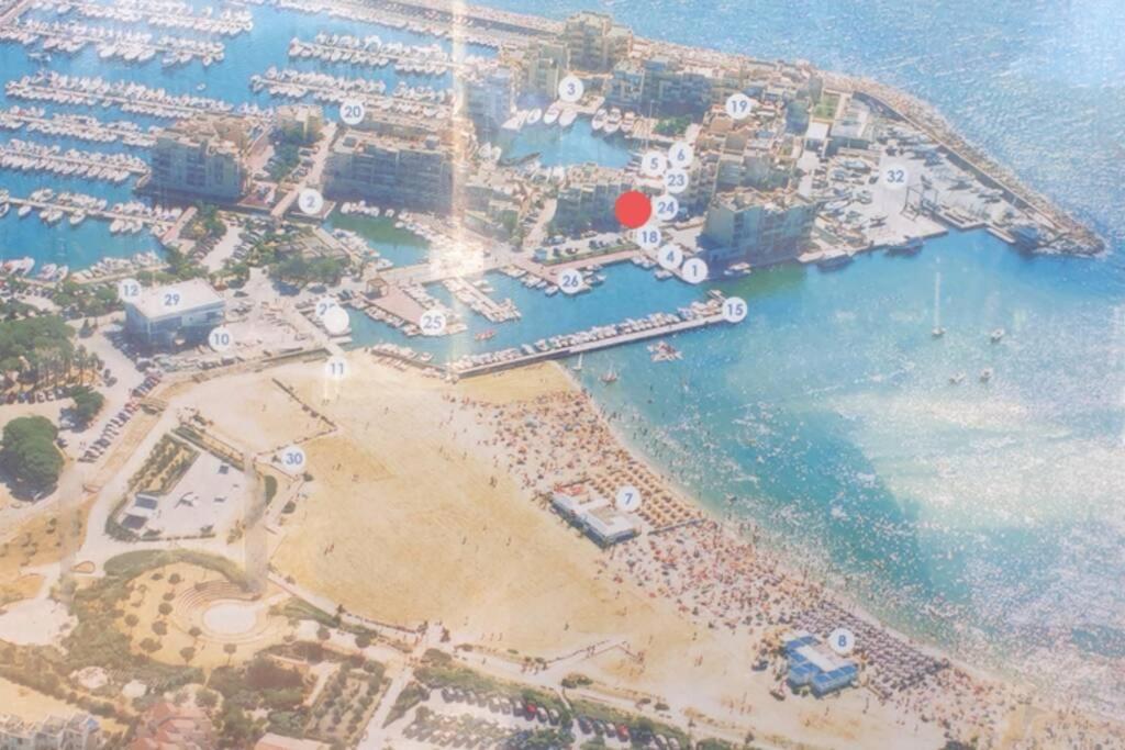 Face Mer Entre Plage Et Marina Bormes-les-Mimosas Exterior photo